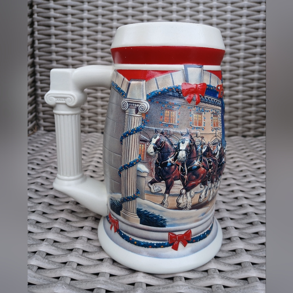 Budweiser 2001 Beer Stein with Horse Carriage Design
